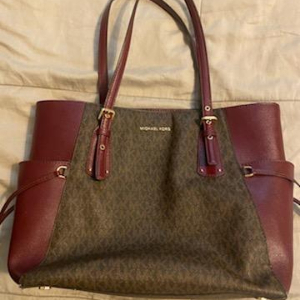 Michael Kors tote purse